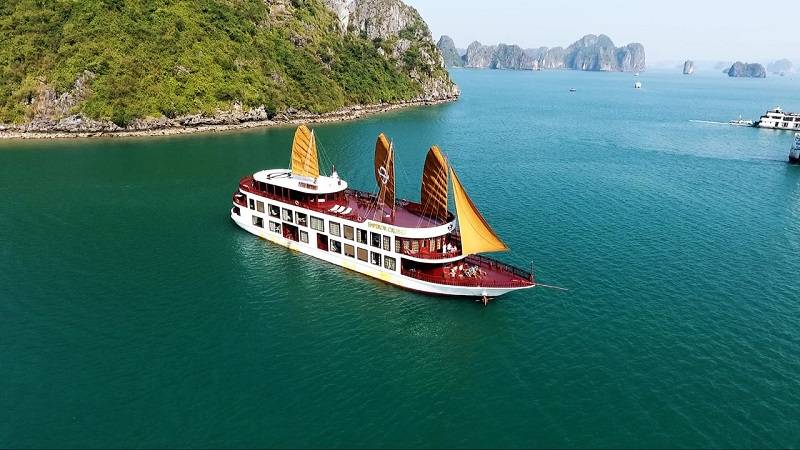 ha-long-bay-viet-nam