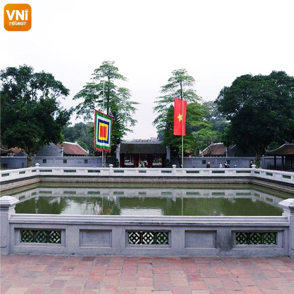 TEMPLE-OF-LITERATURE-&-NATIONAL-UNIVERSITY-02