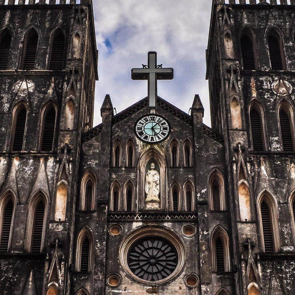 HANOI-CATHEDRAL-02