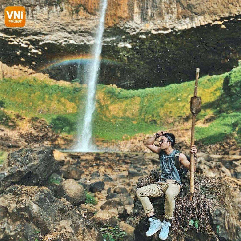 THE ATTRACTIVE WATERFALL IN TAY NGUYEN- LIENG NUNG WATERFALL-3