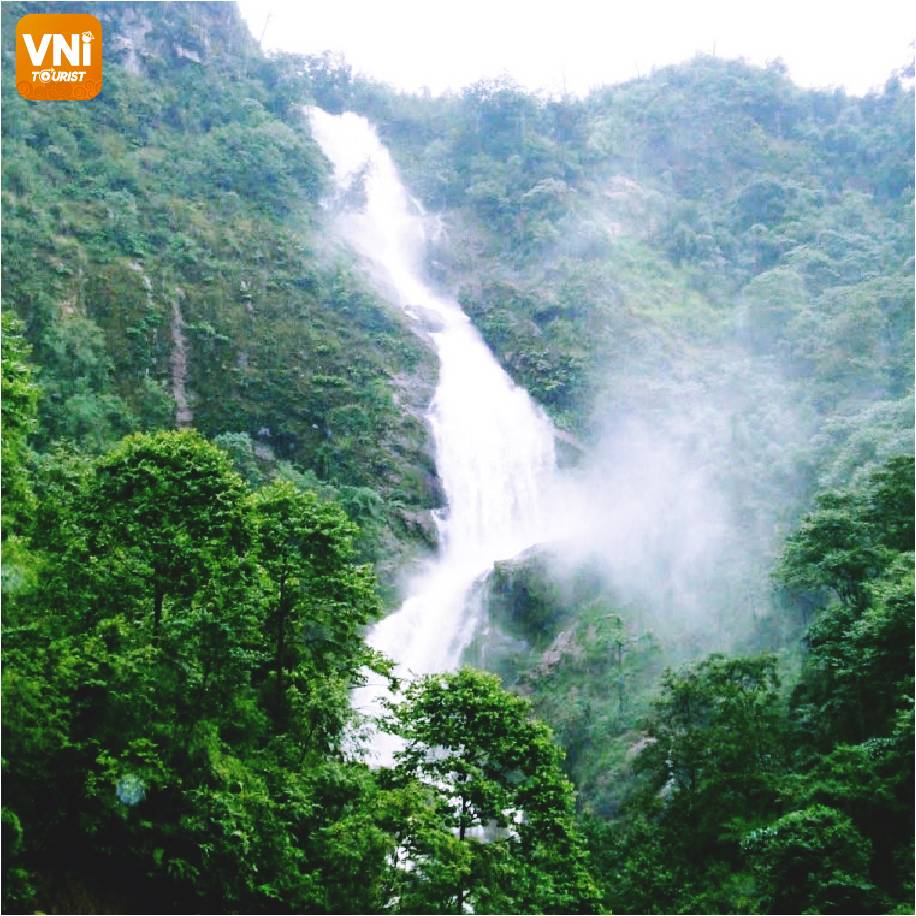 SILVER-WATERFALL-0112