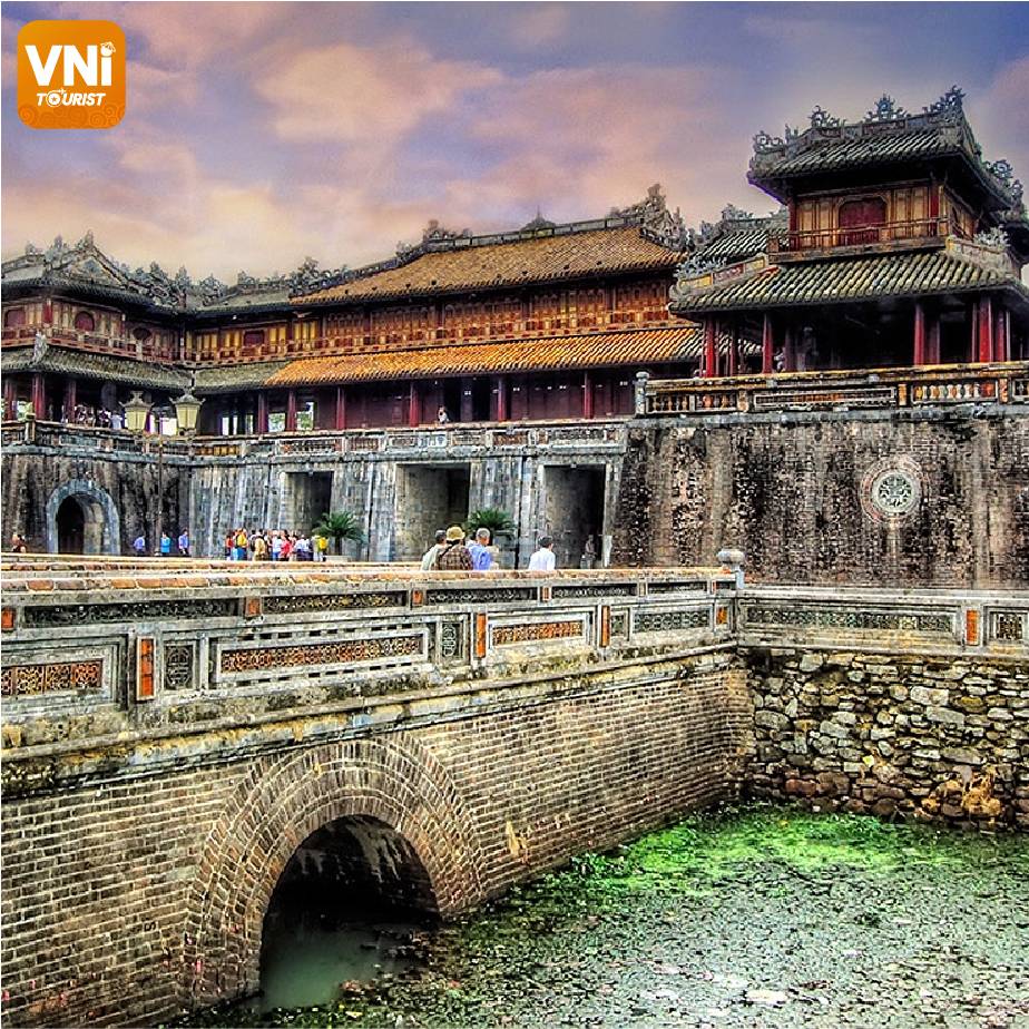 HUE-CITADEL-135