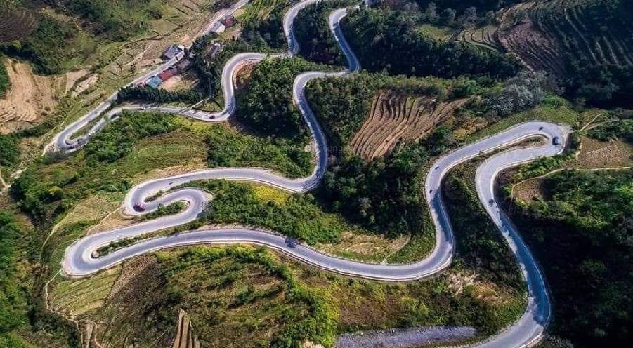 Discover Ma Pi Leng Pass – The most worldwide adventurous rock in Ha Giang