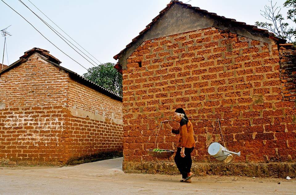 Duong-Lam-Ancient-Village-02