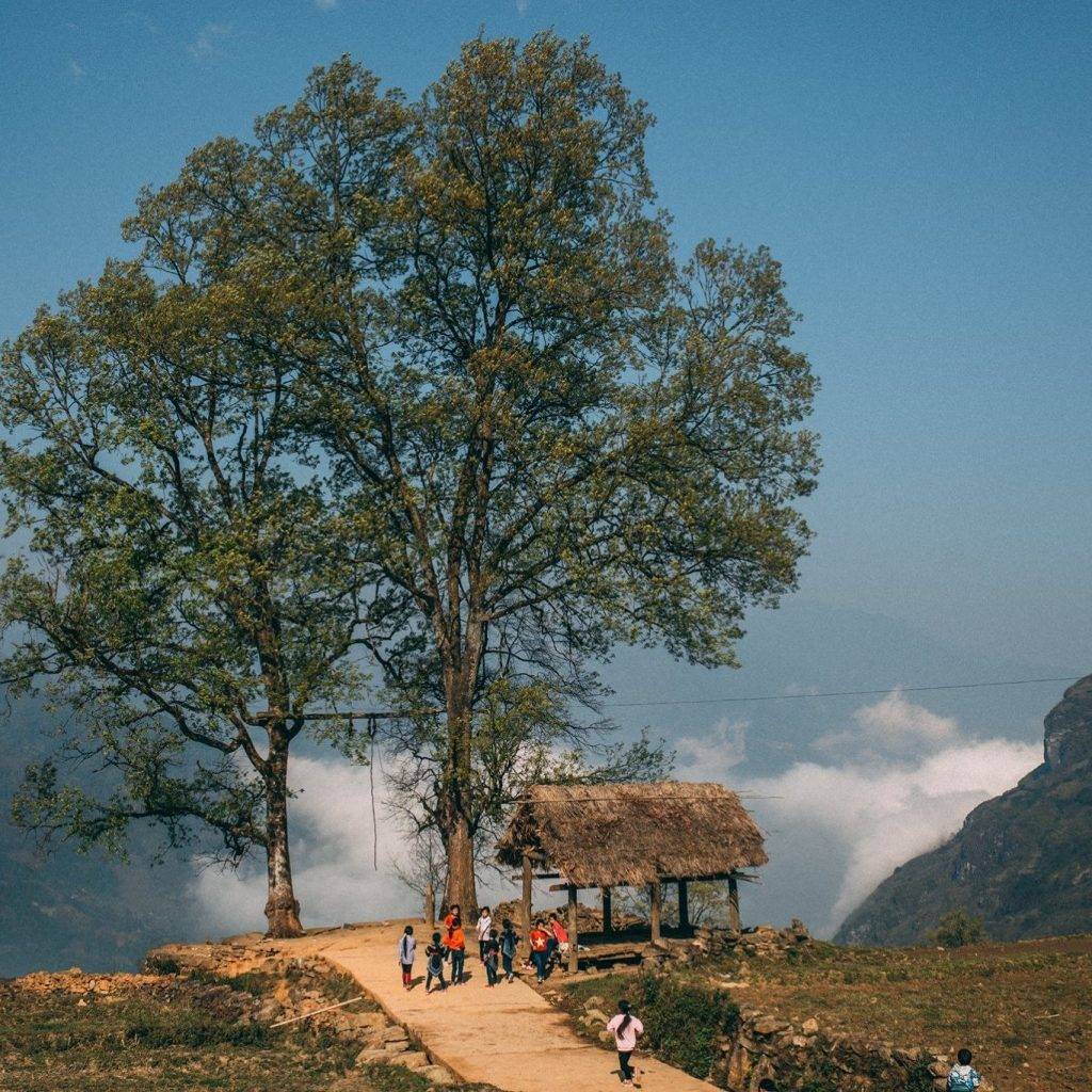 Y-Ty-The-misty-land-of-Lao-Cai-02