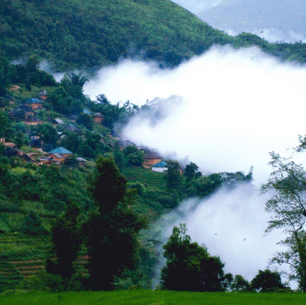 Y-Ty-The-misty-land-of-Lao-Cai-02