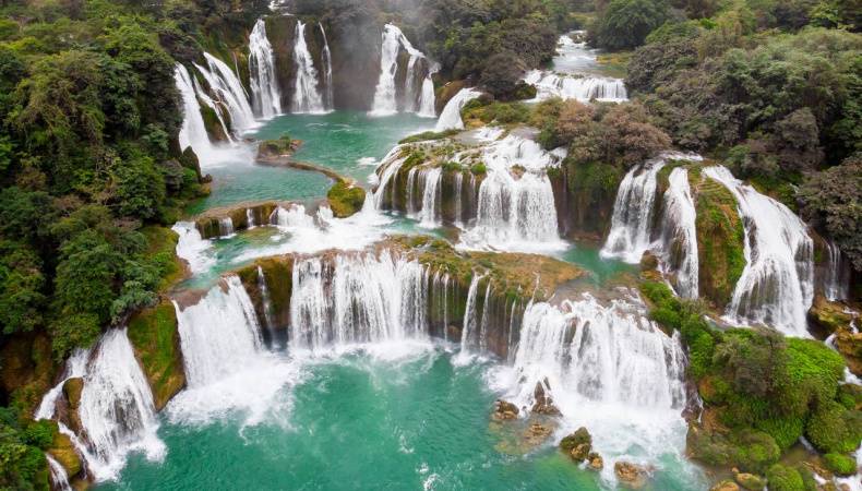 Ban-Gioc-Waterfall-02