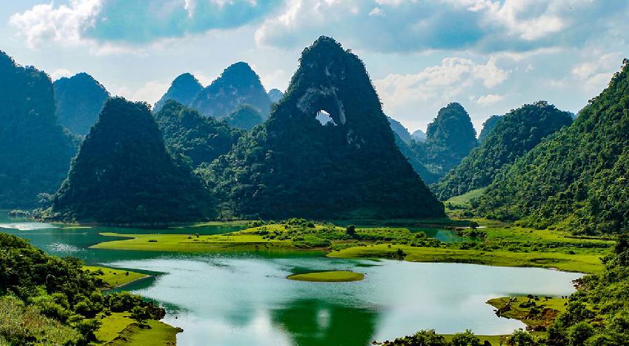 Cao Bang, the remote Vietnam region with pure natural beauty