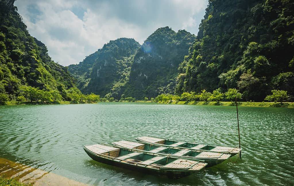 NINH-BINH-VIET-NAM-02