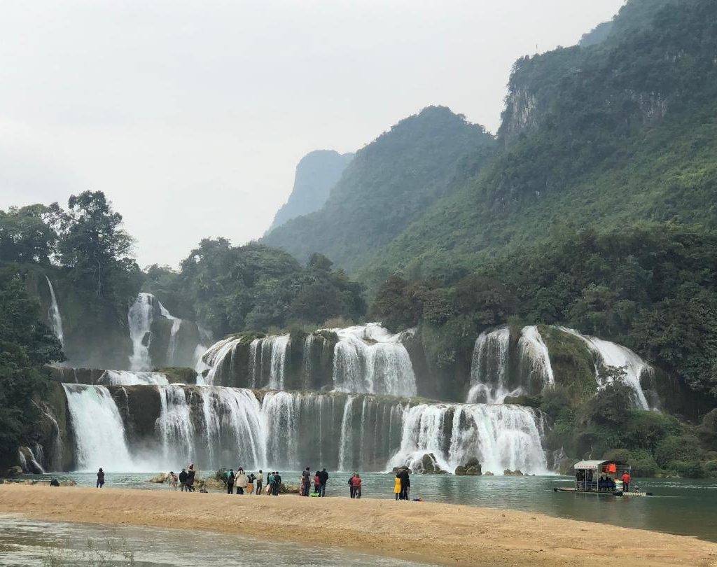 Cao-Bang-vietnam-02