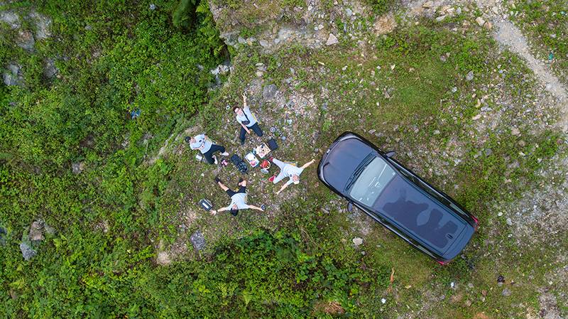 ba-khan-mai-chau-vietnam-02