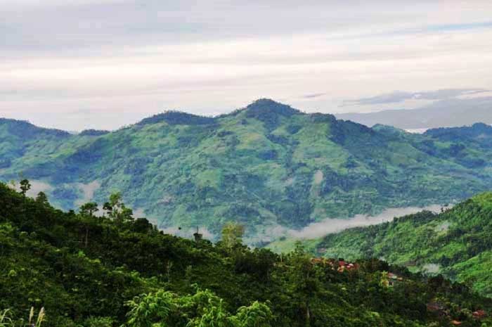 Ngoc-Linh-Mountain-Vietnam-03