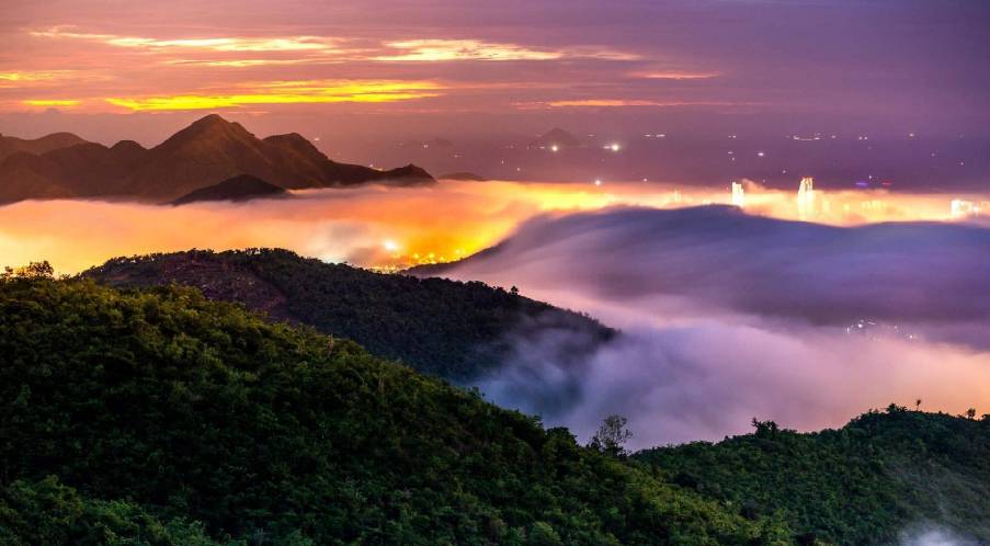 A bizarre place for cloud-hunting in the coastal province, Khanh Hoa