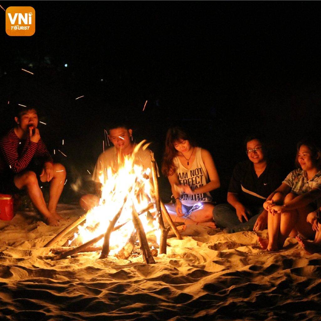 BACH-LONG-VI-ISLAND-012