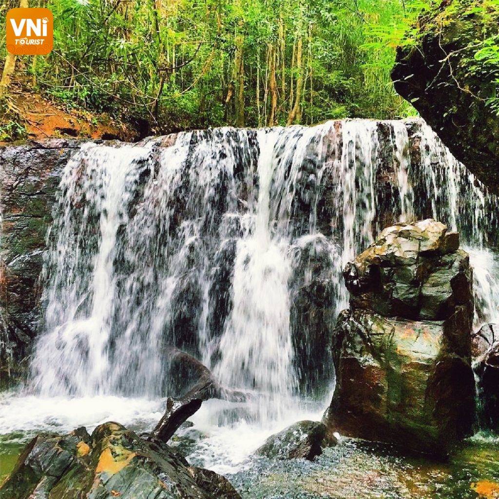 SUOI-TRANH-TRAVEL-08