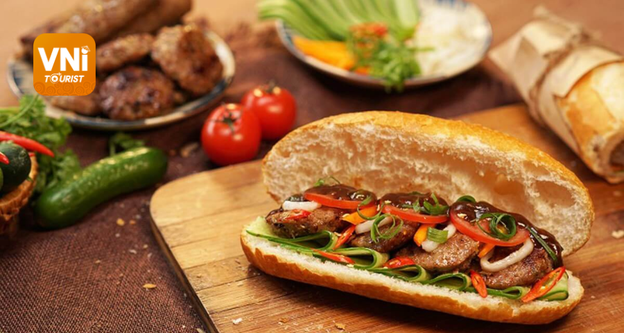 Bánh Mì Hanoi: A Journey to Discover Old Town Flavors