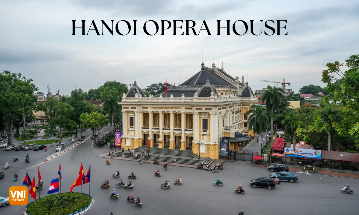 Hanoi opera house - vnitourist