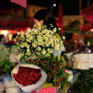 quang ba market flower - vnitourist